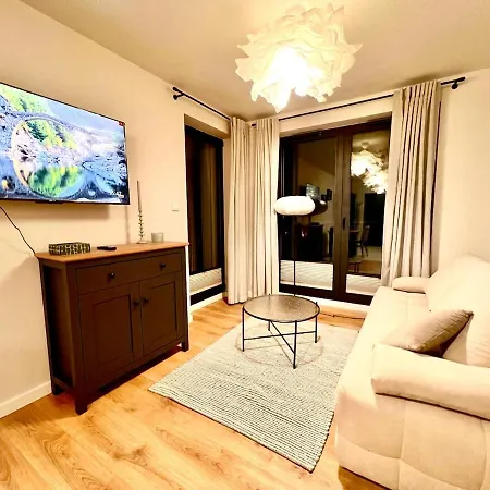 Pleasant Flat Next To Old Town Апартаменти *